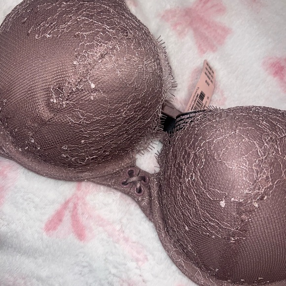NWT Victoria's Secret Lace Bra in Mauve Purple - Picture 2 of 5